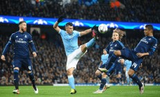 九游娱乐网站-曼城迎战皇家马德里，欧冠比赛燃爆全场的简单介绍