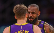 九游体育APP-马刺险胜凯尔特人B队，克莱绝境逆转的简单介绍