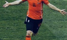 九游娱乐官方网站-瑞典血洗丹麦，罗本一己之力扛起全队的简单介绍