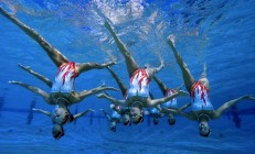 九游体育-东决关键战焦点战，广厦队力克北京队，战术纪律与意志力的胜利