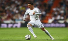 9you娱乐-鏖战与星火，当英格兰铁血遭遇日本樱花，托尼点燃的不只是赛场