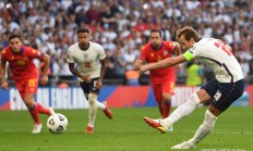 九游体育APP下载-精彩的足球比赛让人心潮澎湃