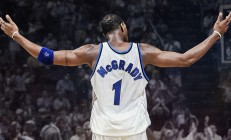 九游娱乐网站-西甲国家德比焦点战，皇马全面压制巴萨的战术启示与76人队的跨领域反思