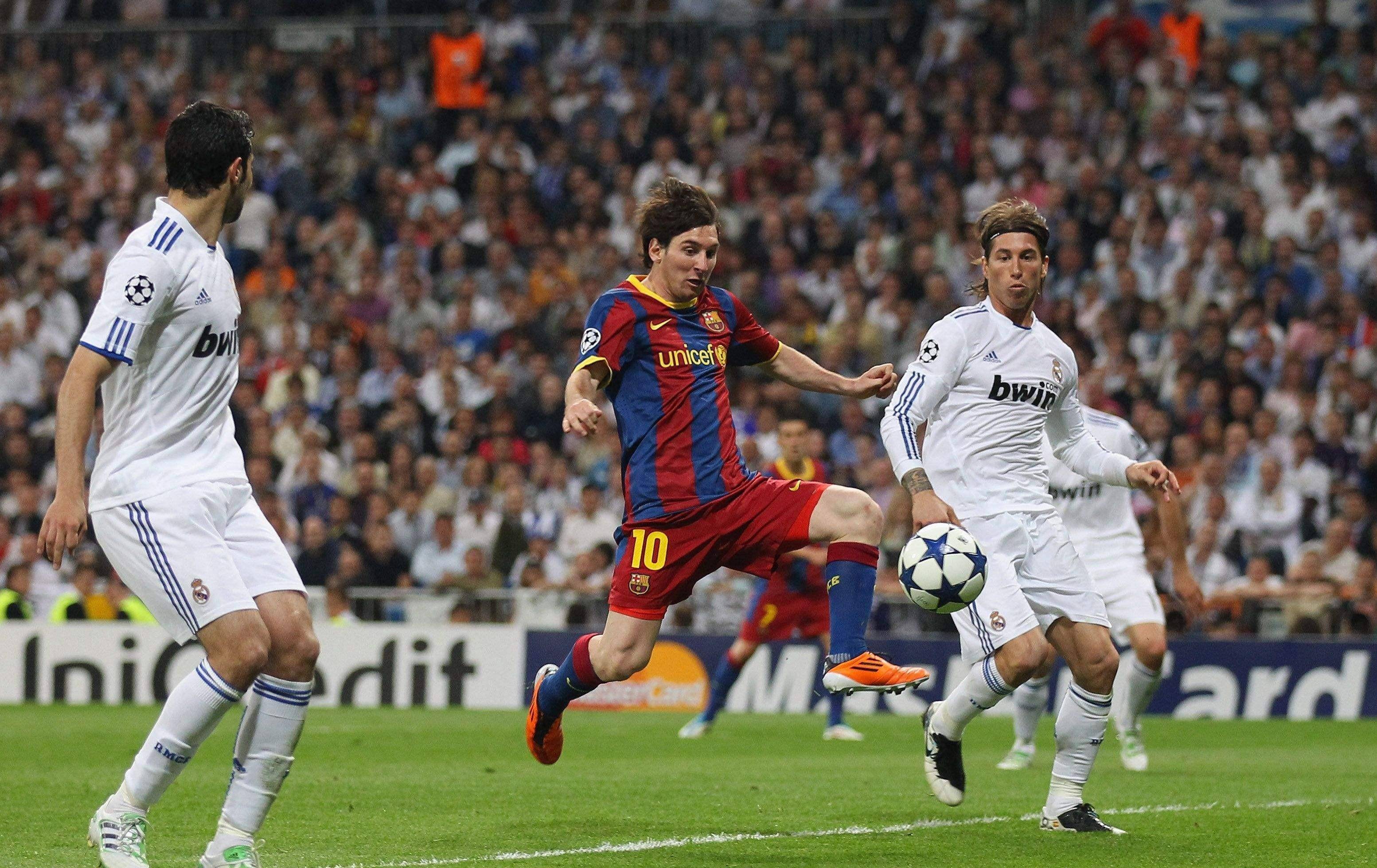 梅西高光表现，巴塞罗那再胜对手