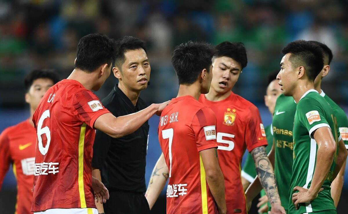 呼和浩特主场击败对手，稳住阵脚的简单介绍