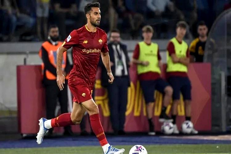 波尔图出击罗马，全力拼搏冲击胜利的简单介绍