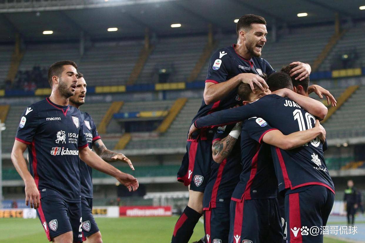 卡利亚里遭遇一场大败,输给萨索洛 卡利亚里遭遇一场大败,输给萨索洛