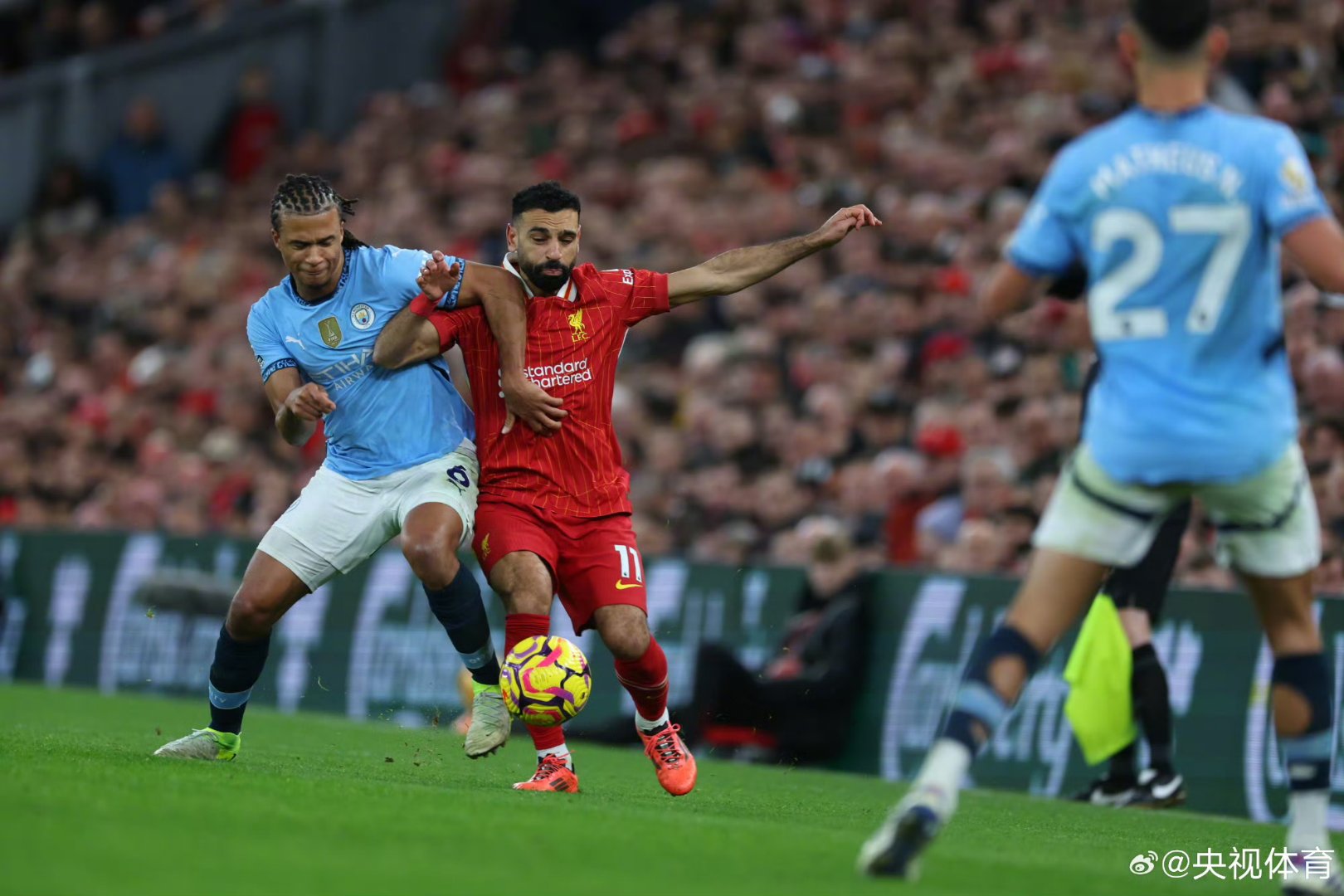 利物浦遭遇曼城吞败，英超榜首争夺白热化的简单介绍