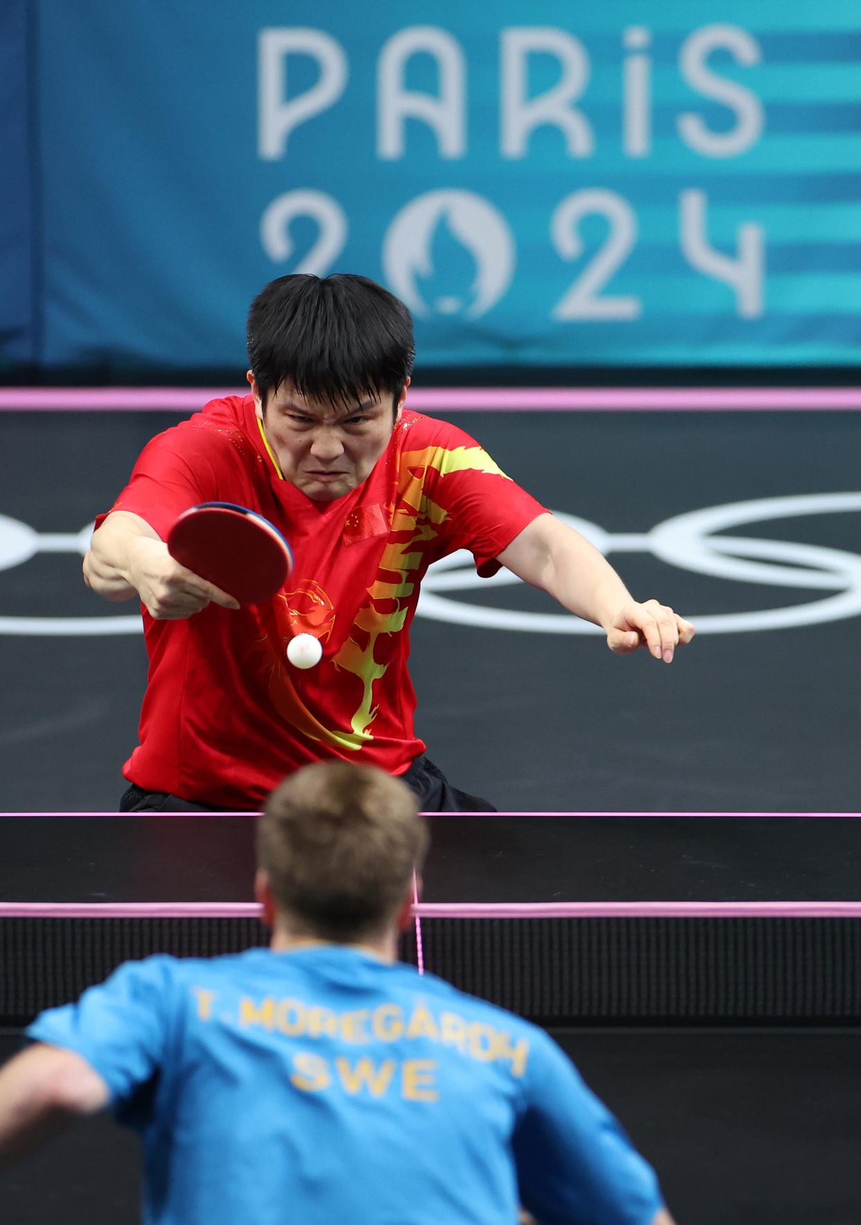 包含法国乒乓球队鏖战英国乒乓球队，樊振东惊艳世界的词条