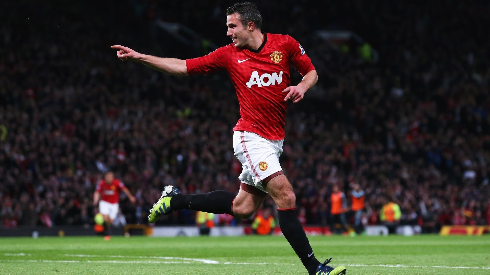 跨越赛场的决胜者，当老鹰啄碎掘金，西亚卡姆在马德里点燃德比之夜